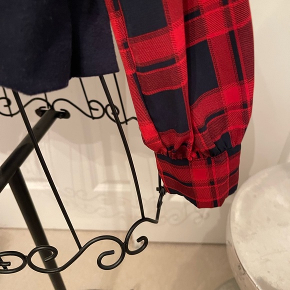 Design Lab sweater - Picture 5 of 5